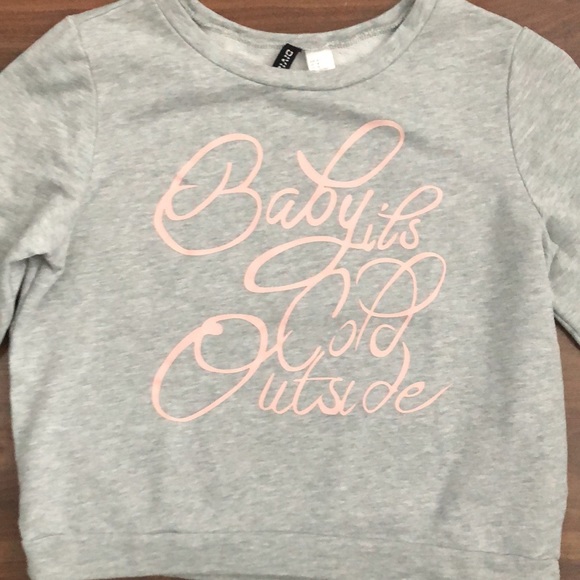 H&M Crew Neck Sweatshirt - Picture 2 of 3